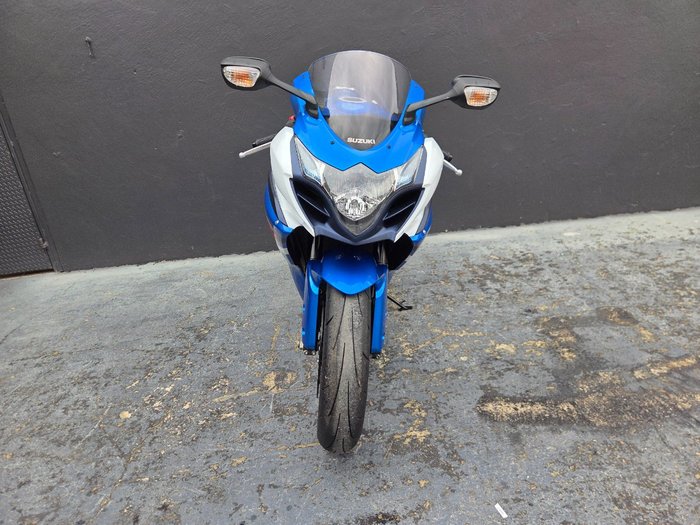 2013 Suzuki GSX-R1000 BLUE