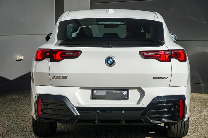 2024 BMW iX2 xDrive30 M Sport