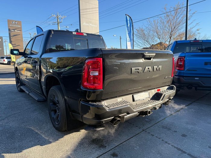 2026 RAM 1500 Express Black Edition Hurricane SO