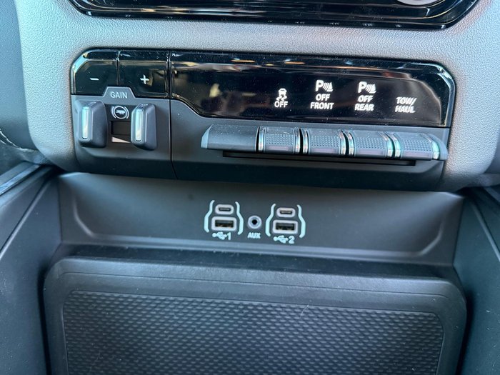 2026 RAM 1500 Express Black Edition Hurricane SO