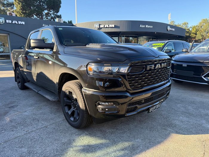 2026 RAM 1500 Express Black Edition Hurricane SO