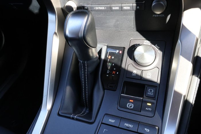 2019 Lexus NX 300 Luxury