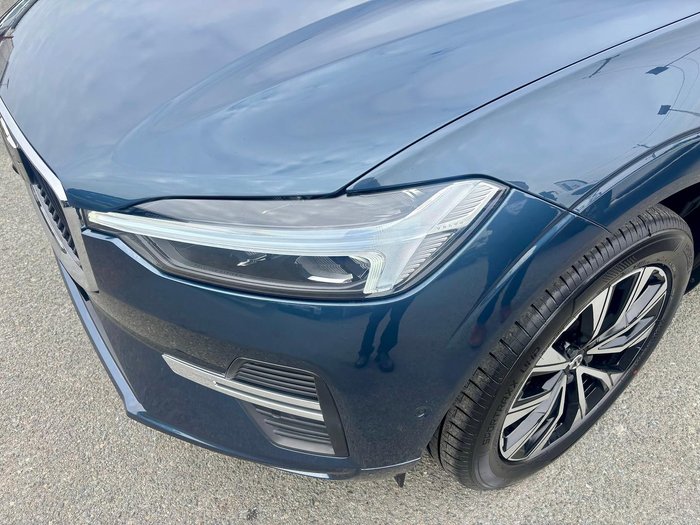 2023 Volvo XC60 Plus B5