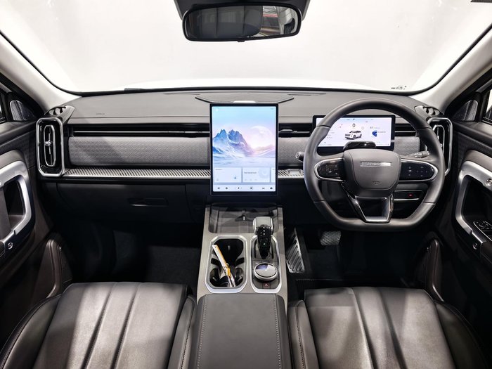 2025 Jaecoo J7 Core