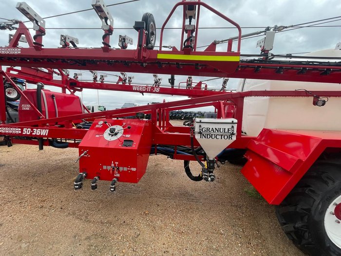 2024 CROPLANDS 36m Weed It Sprayer