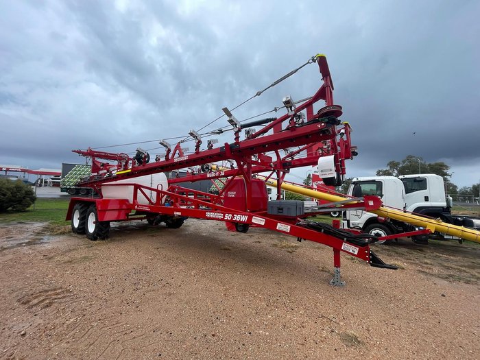 2024 CROPLANDS 36m Weed It Sprayer