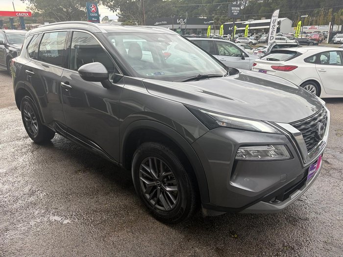 2024 Nissan X-TRAIL ST