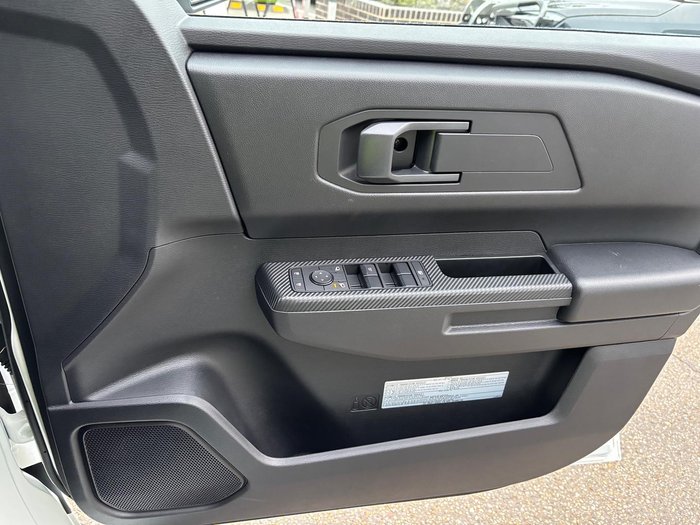2025 Mitsubishi Triton GLX+