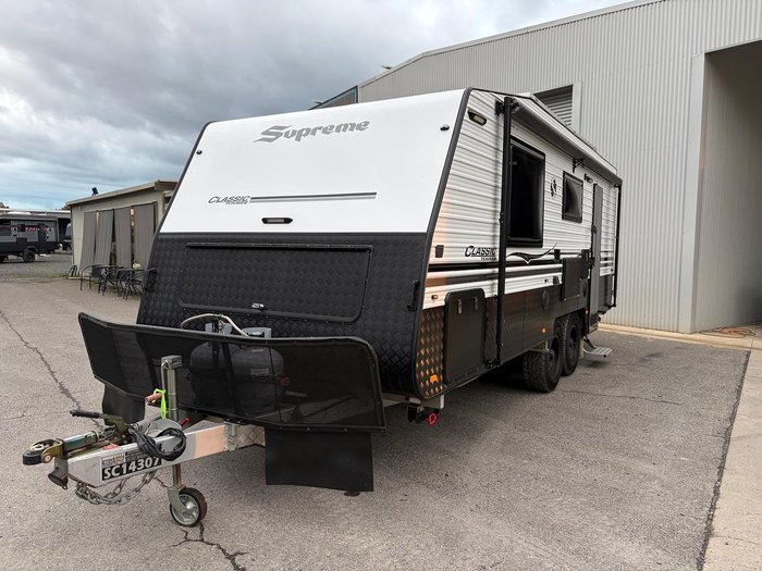 2021 Supreme Classic Tourer