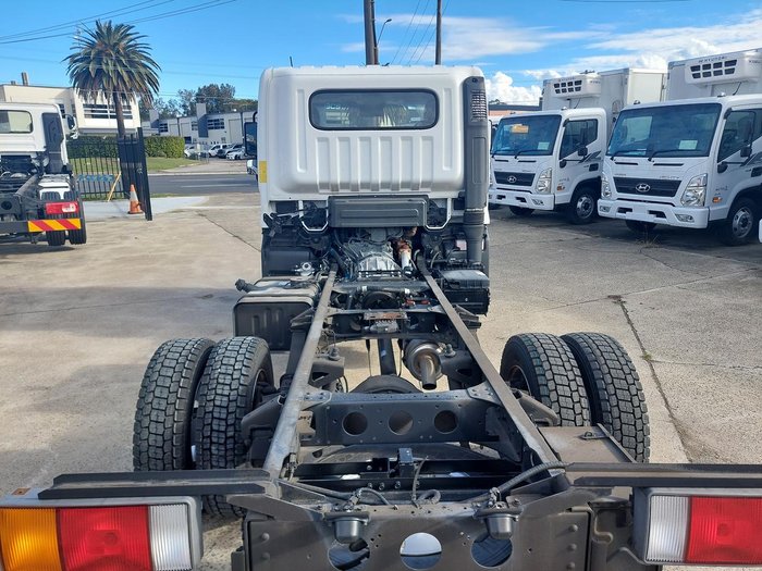 2023 Hyundai Mighty EX4/6