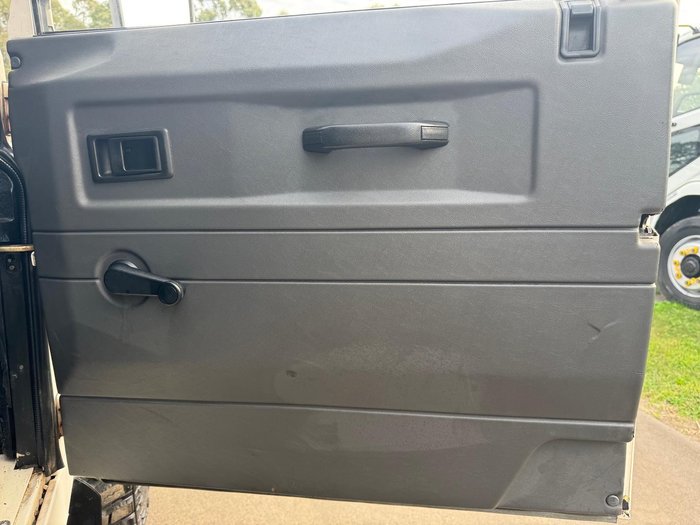 1996 Land Rover Defender