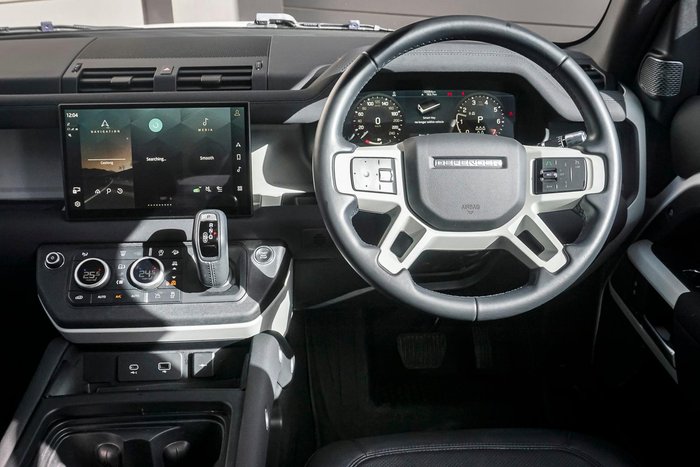 2021 Land Rover Defender 110 P400 S