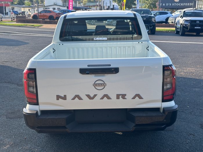 2026 NISSAN NAVARA SL