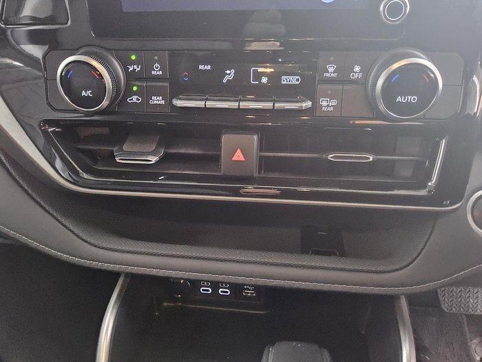 2024 Toyota Kluger GX AXUH78R 4X4 On Demand Graphite