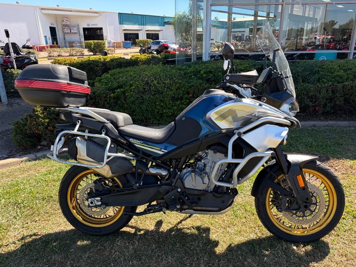 2022 CFMOTO 800MT LIMITED EDITION Blue