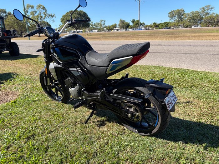 2023 CFMOTO 300 CL-X SPORT NEBULAR BLACK