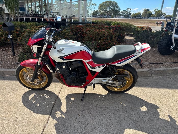 2011 Honda CB400 Red/White