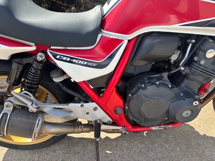 2011 Honda CB400 Red/White