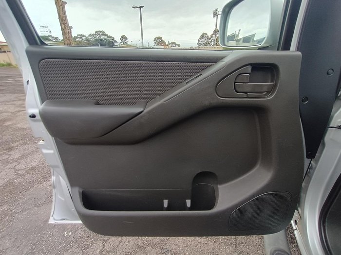 2014 Nissan Navara Silverline SE