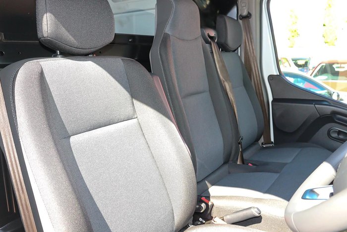 2025 Renault Master Pro 110kW
