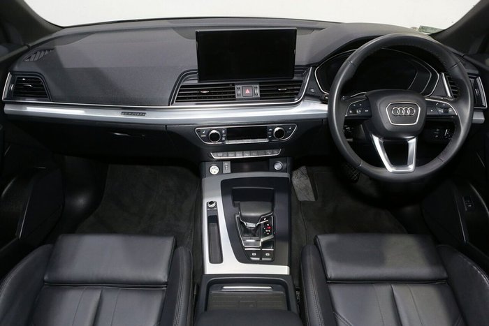 2025 Audi Q5 40 TDI Sport