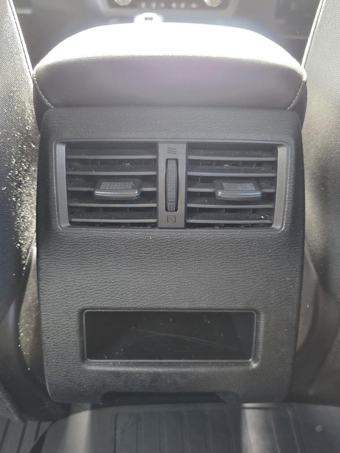 2024 Mitsubishi Outlander ES