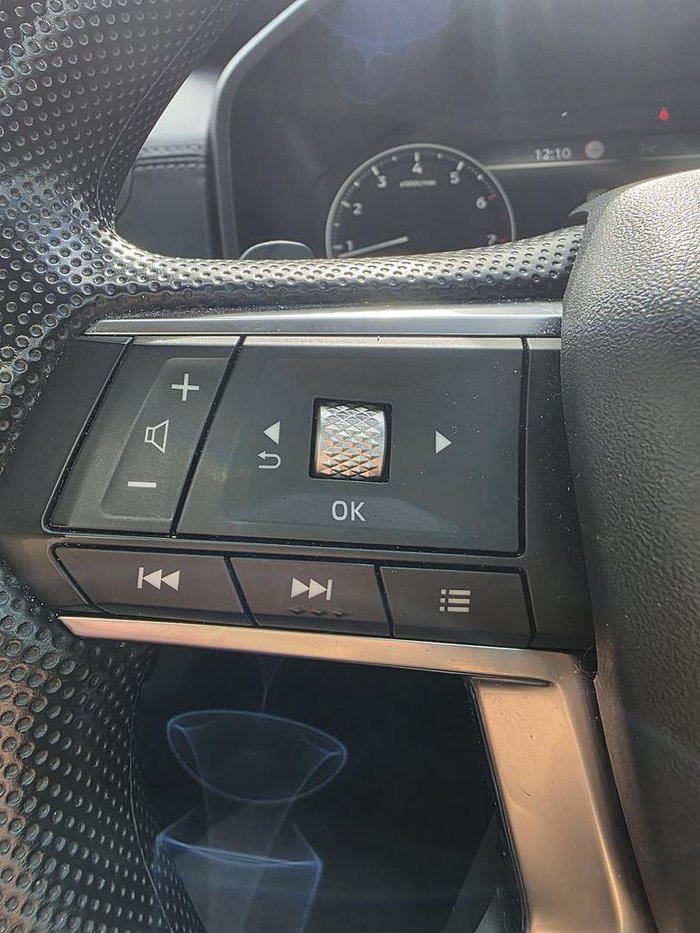 2024 Mitsubishi Outlander ES