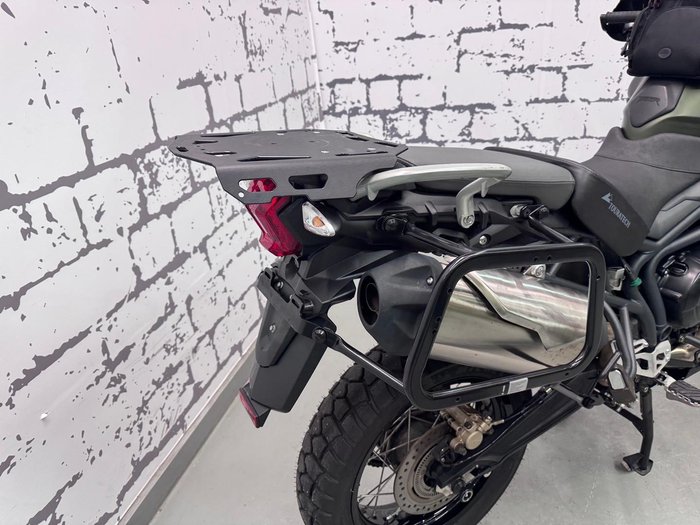 2013 Triumph Tiger 800 XC ABS Tiger Green