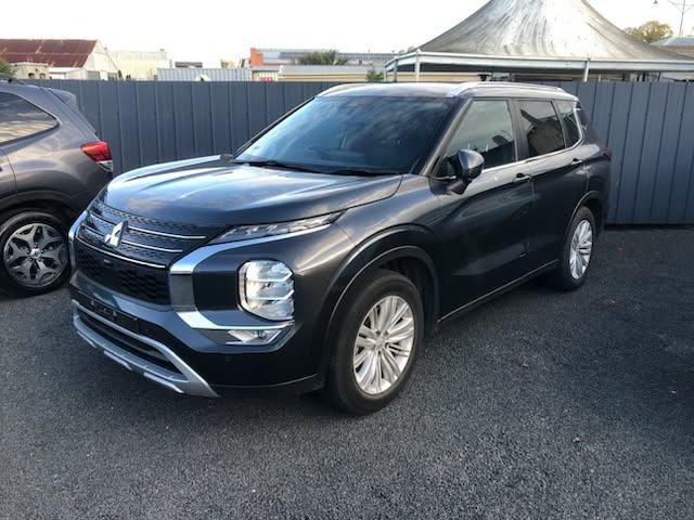 2024 Mitsubishi Outlander