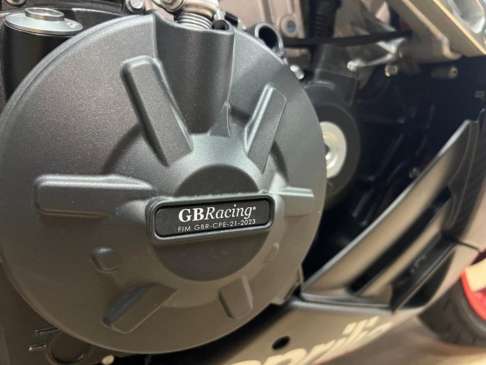 2018 APRILIA RSV4 R Black