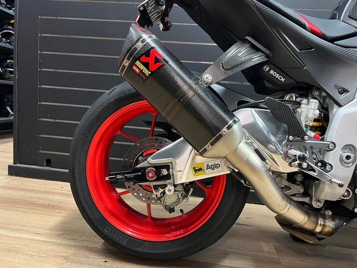 2018 APRILIA RSV4 R Black