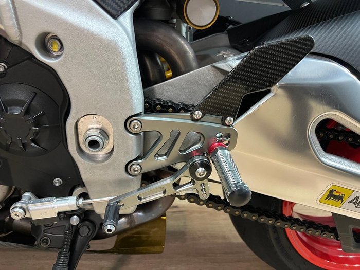 2018 APRILIA RSV4 R Black