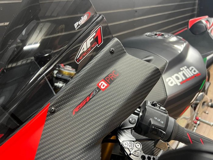 2018 APRILIA RSV4 R Black
