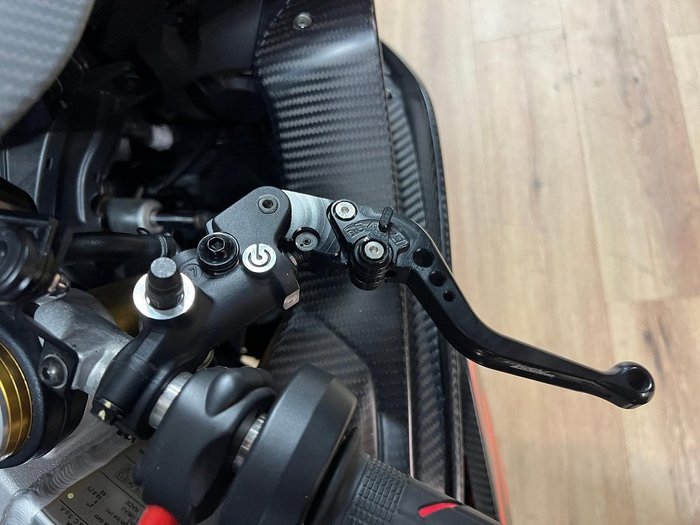 2018 APRILIA RSV4 R Black