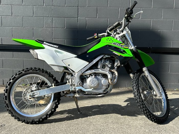 2017 Kawasaki KLX140L GREEN