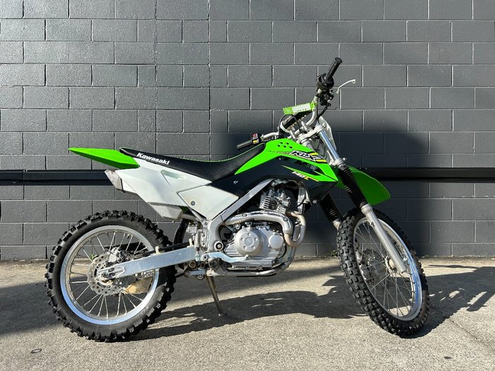 2017 Kawasaki KLX140L GREEN