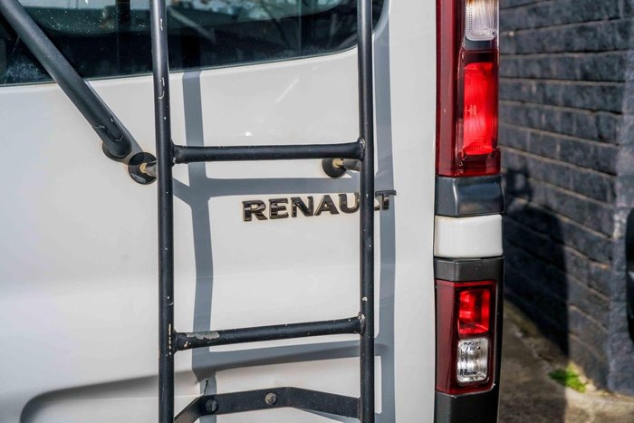 2021 Renault Trafic Premium 103kW