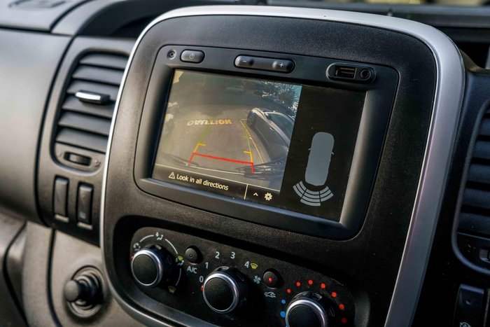 2021 Renault Trafic Premium 103kW