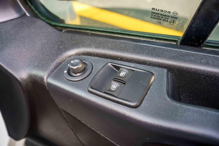 2021 Renault Trafic Premium 103kW