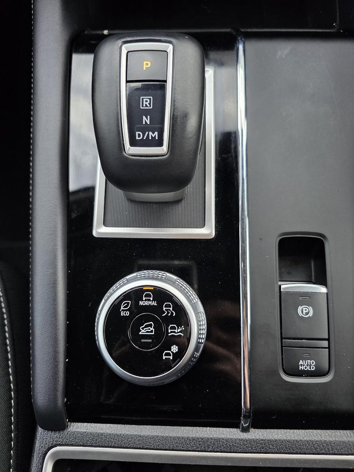 2023 Mitsubishi Outlander LS
