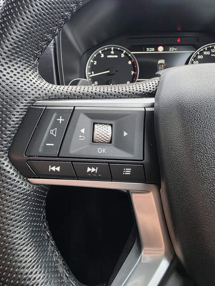 2023 Mitsubishi Outlander LS