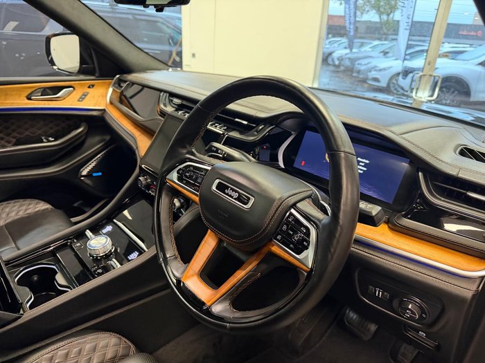 2022 Jeep Grand Cherokee L Summit Reserve