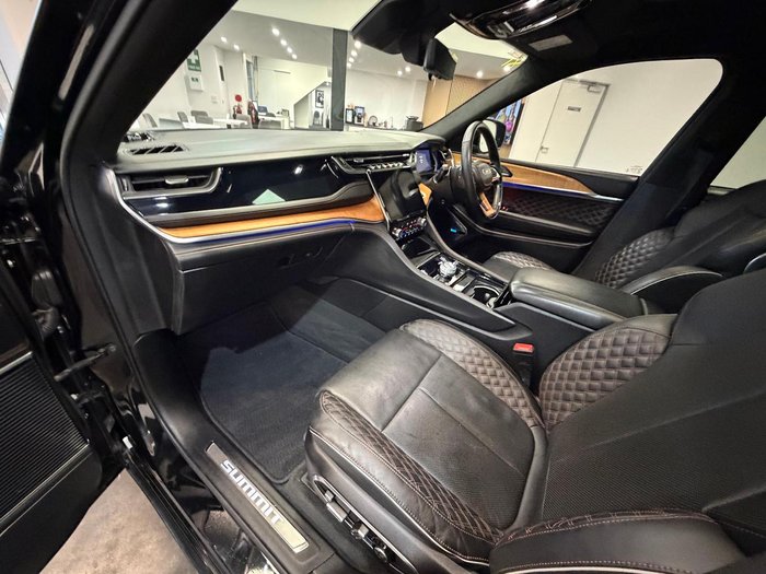 2022 Jeep Grand Cherokee L Summit Reserve