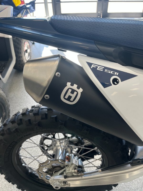 2026 HUSQVARNA FE501 NEBULA WHITE