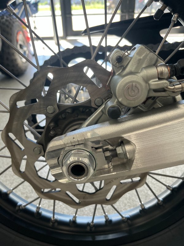 2026 HUSQVARNA FE501 NEBULA WHITE