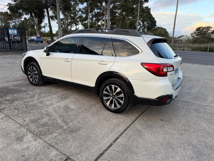2017 SUBARU OUTBACK 2.5i PREMIUM AWD