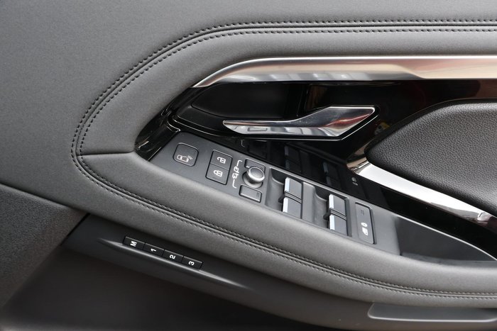 2022 Land Rover Range Rover Evoque P250 R-Dynamic SE