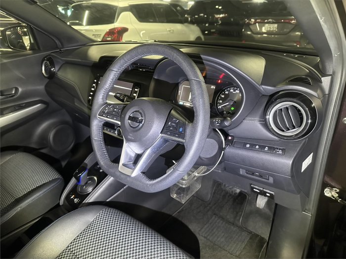 2021 Nissan Kicks X