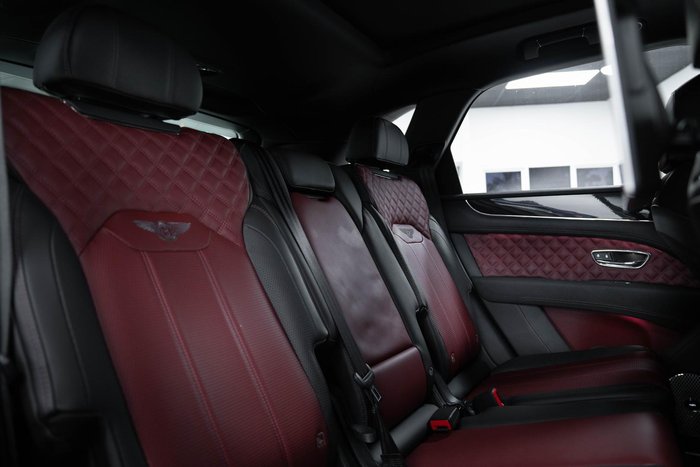 2022 Bentley Bentayga V8