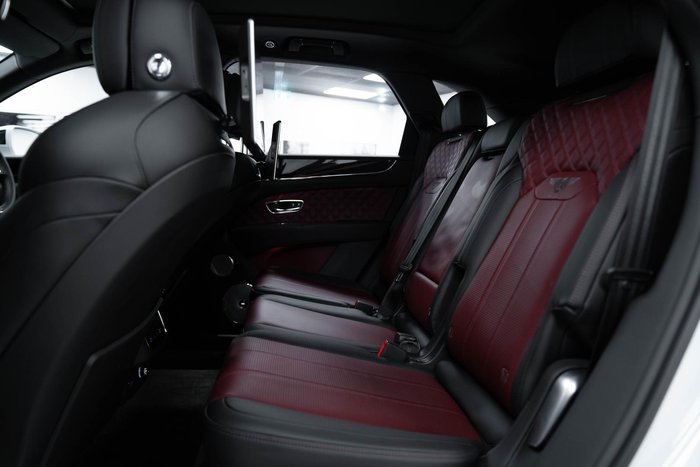 2022 Bentley Bentayga V8